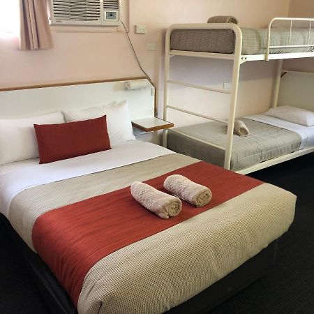 Bradman Motor Inn Cootamundra Dış mekan fotoğraf