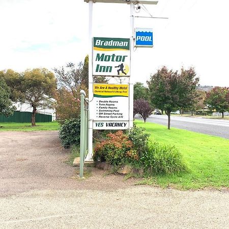 Bradman Motor Inn Cootamundra Dış mekan fotoğraf
