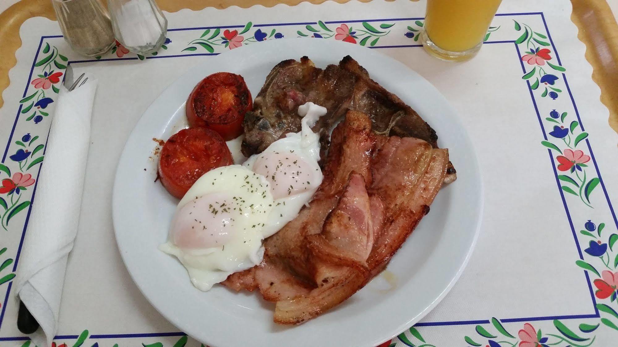 Bradman Motor Inn Cootamundra Dış mekan fotoğraf